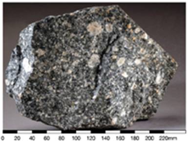 Porphyritic fine-grained granodiorite